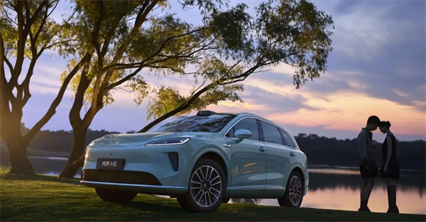 尚界H5揭开神秘面纱，这会是年轻人的第一辆鸿蒙智行么？