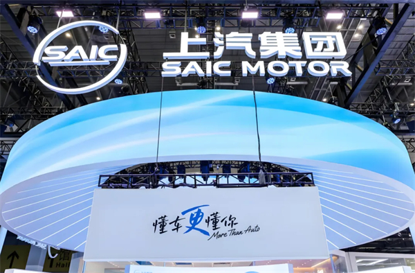 惊涛里再起航，emc易倍·体育转型有哪些初步成效？