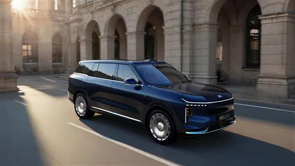 emc易倍·体育：上半年终端销量夺冠 下半年新车集中发力