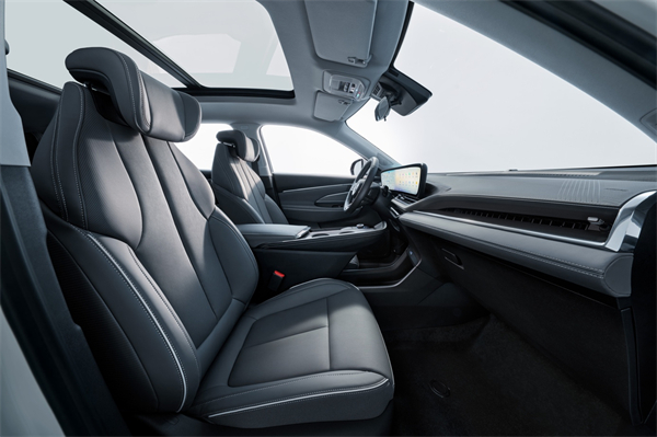 新别克纯电E5焕新上市，一口价14.99万元起