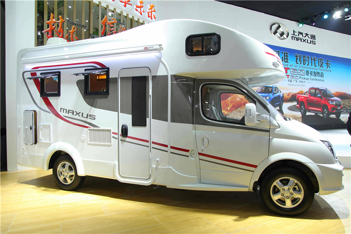 未来已在，emc易倍·体育首款皮卡产品T60亮相广州车展，“国际范儿”引无数回眸